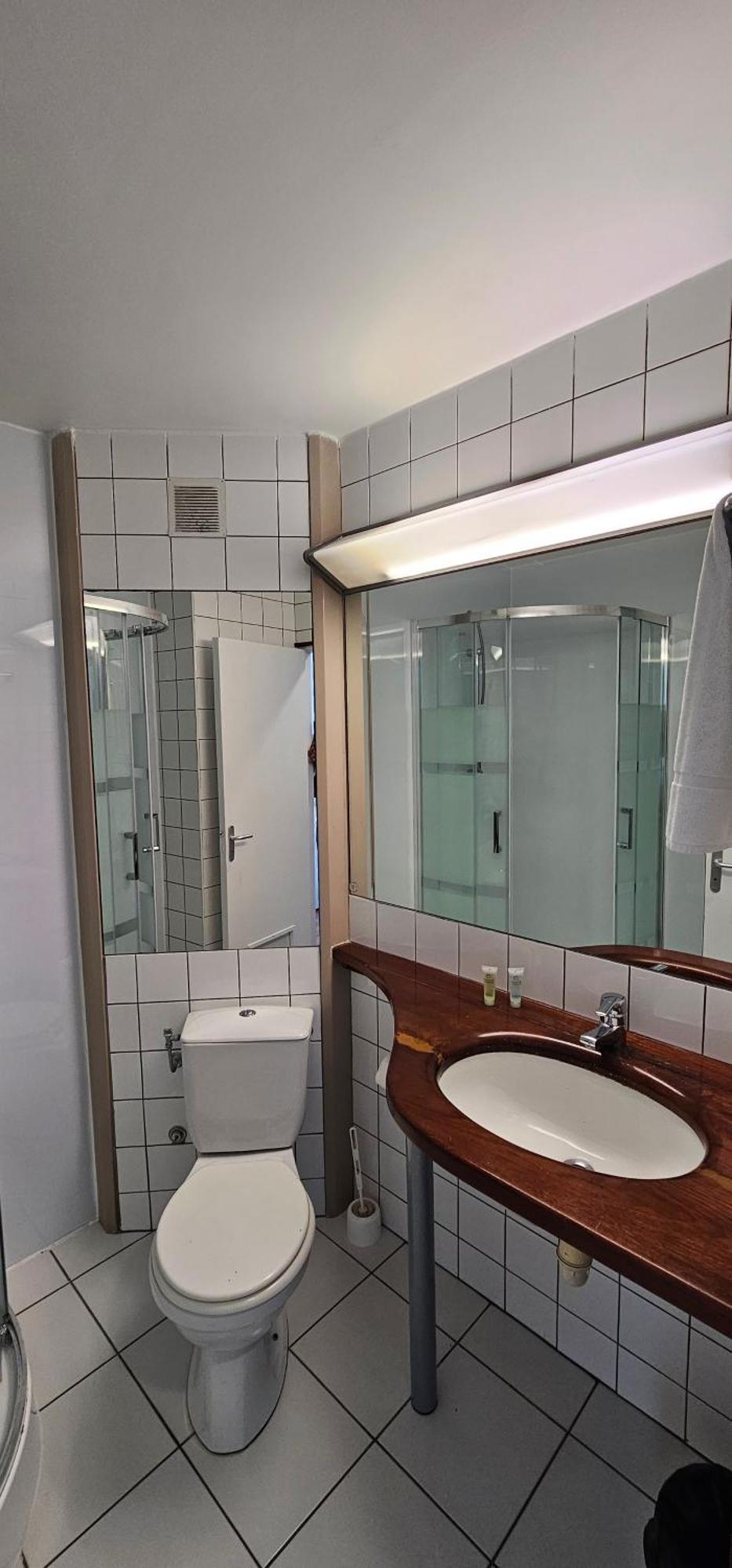 Auberge Du Mocambo Нумеа Экстерьер фото